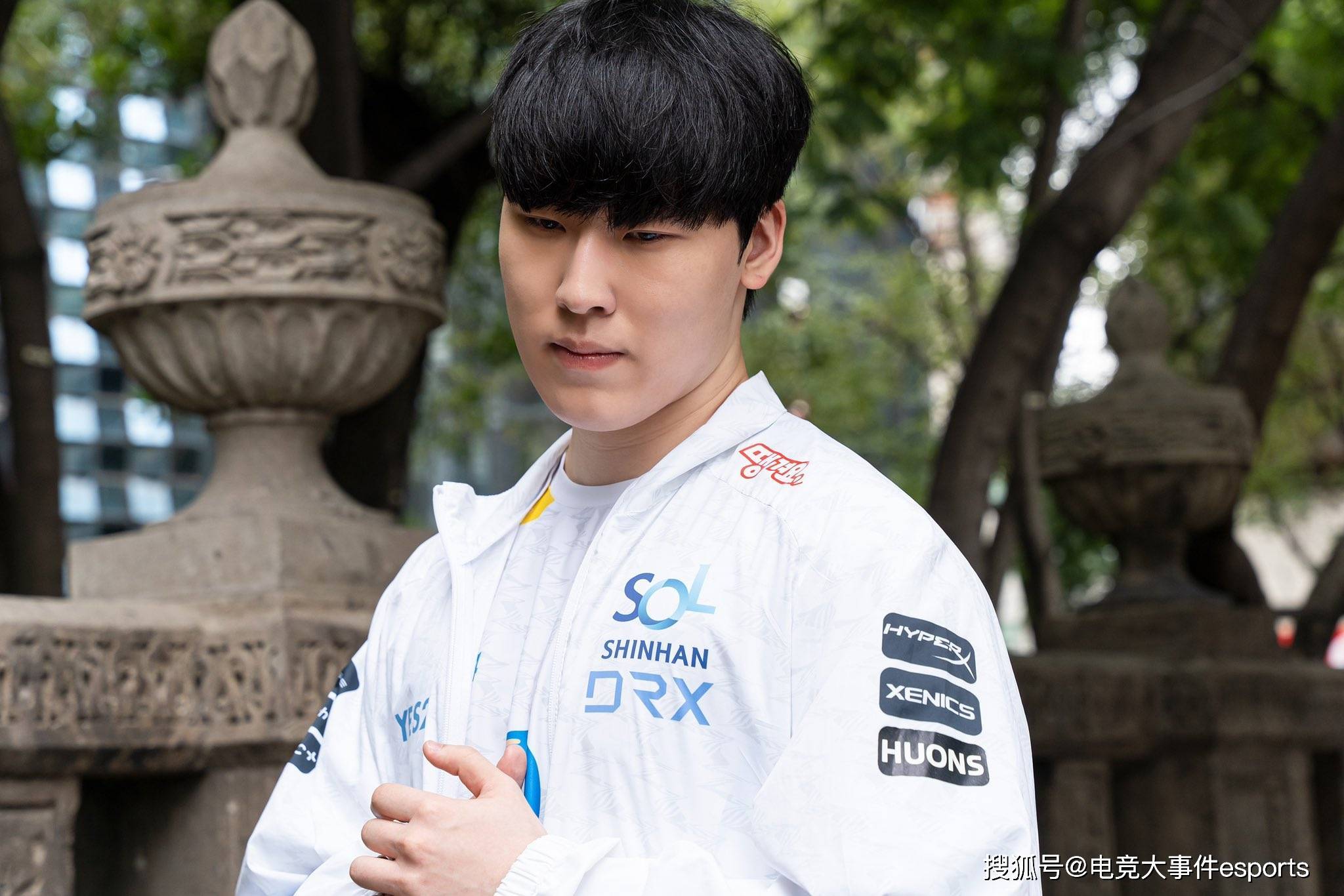 AYX-关于萨拉赫在RNG比赛中突破纪录，出色防守引发热议！的信息