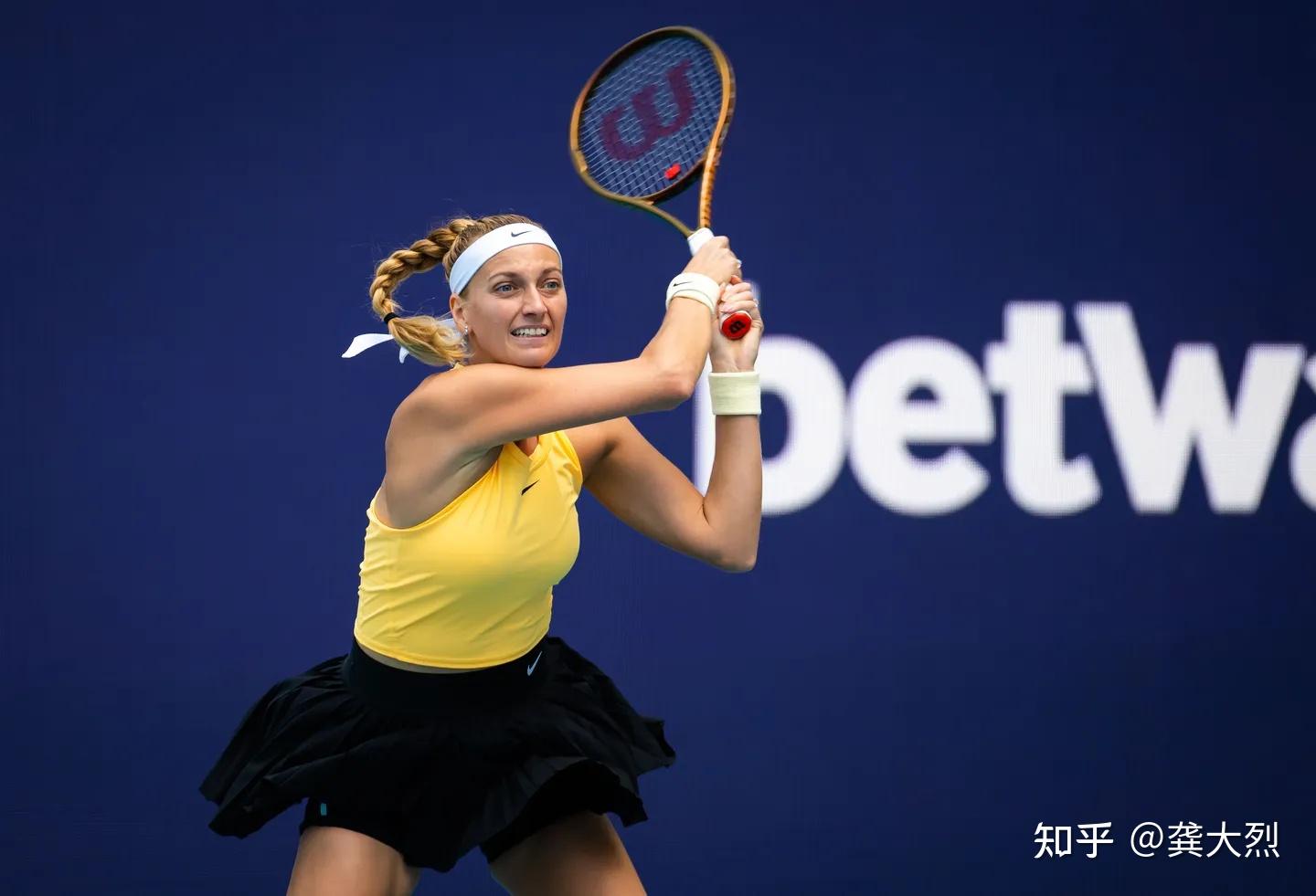 科维托娃回归赛场，回归赛场首场状态亮眼，MAD观众沸腾！的简单介绍